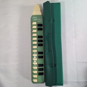 1958 Hohner Melodica Soprano Instrument Original Case Germany Green CLEAN TESTED
